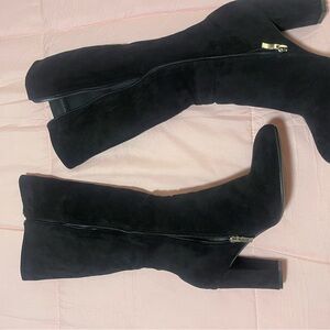 Elegant Black Women's Boots